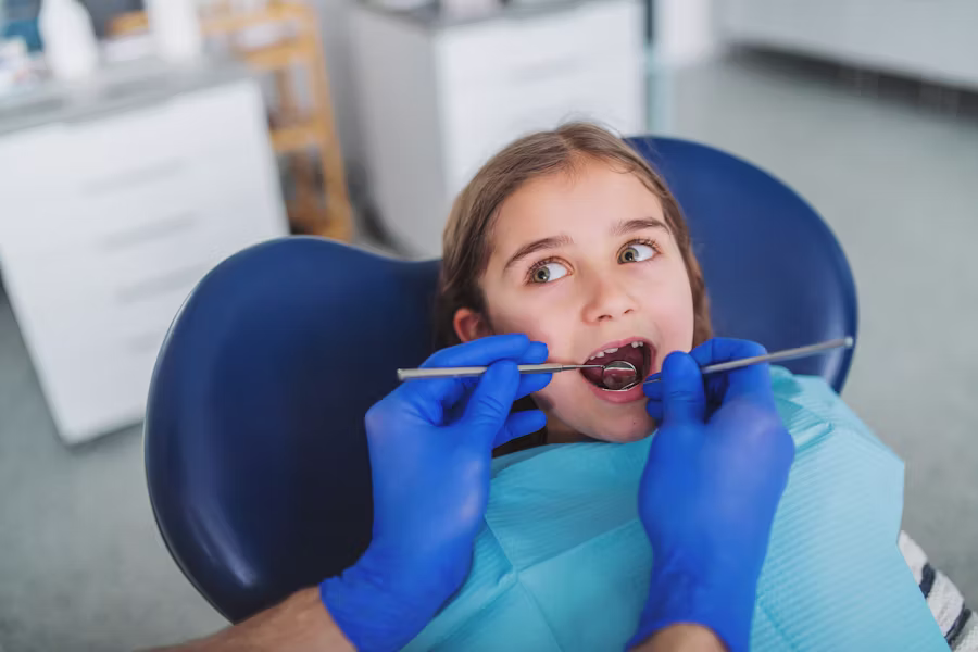 Prima visita dal dentista per bambini — Studio Odontoiatrico ABB
